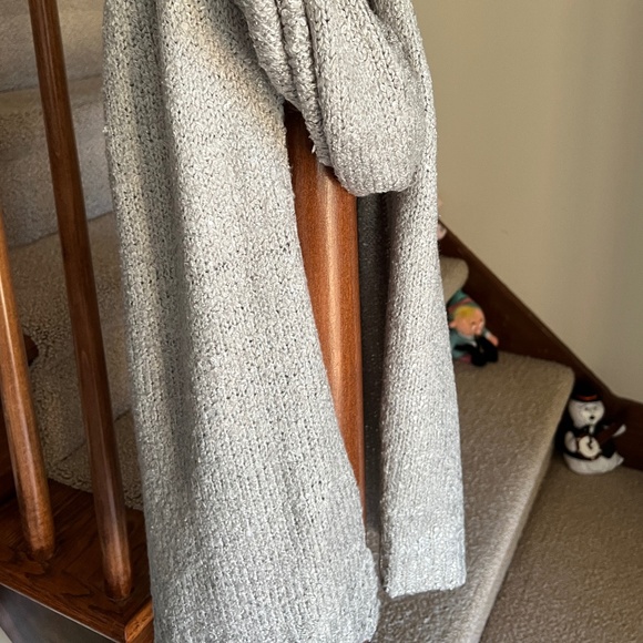 Anthropoligie Madison 88 Grey Metallic Speckled Scarf - Picture 1 of 3